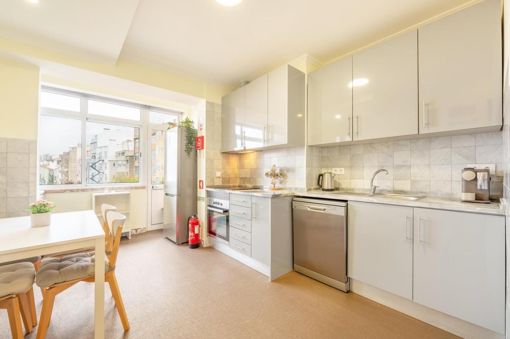 Guestready - Happy Home In Santa Cruz リスボン エクステリア 写真